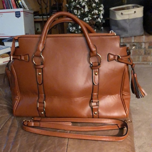 Brown Tote of Faux Leather with extra strap - Picture 2 of 4